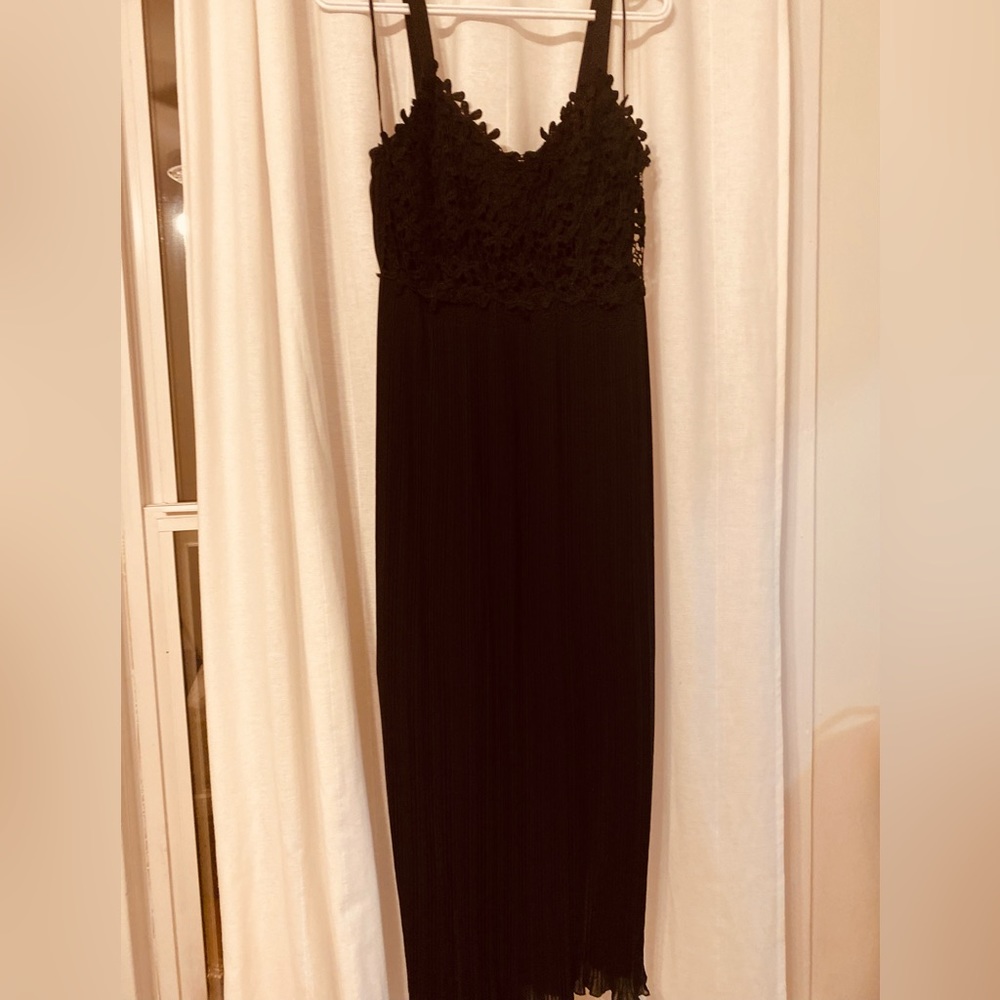Beautiful and unique black FCUK, size 6 dress !